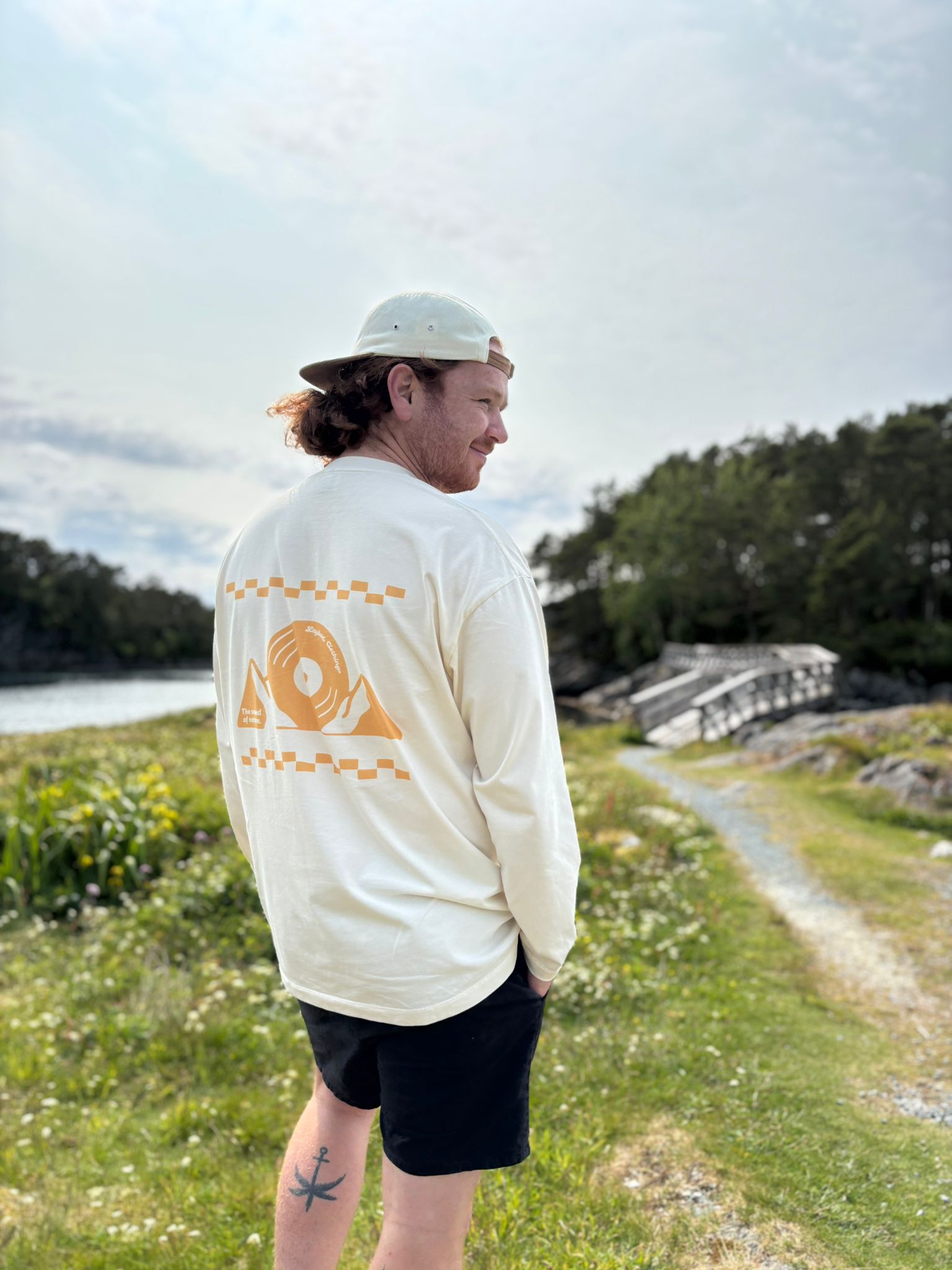 Sound of Nature Longsleeve – Laybac Clothing Co